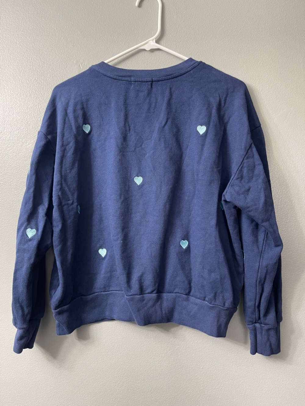 Anthropologie T.La women’s blue heart embroidered sweatshirt. Xs - Picture 5 of 7